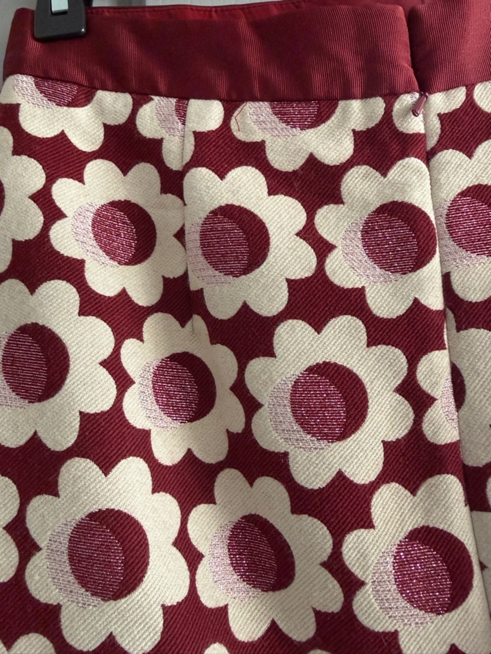 Boden Floral Jacquard Pencil Skirt in Burgundy and Cream - Picture 4 of 6